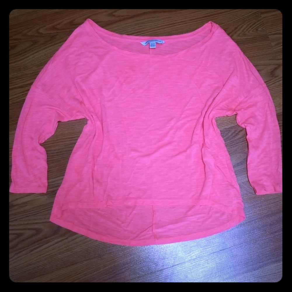 AE Bright Off Shoulders Top